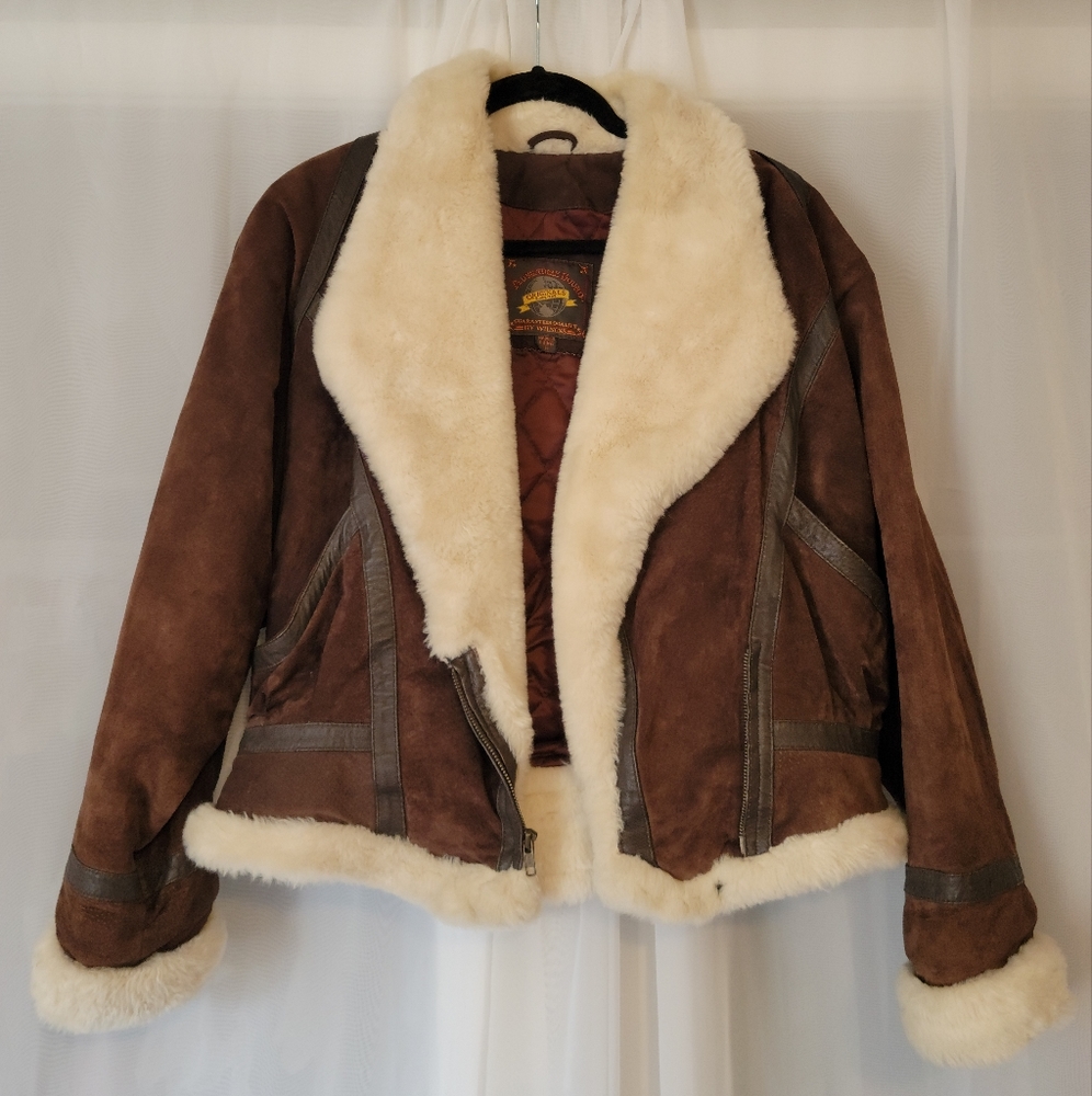 Vintage -Adventure Bound by Wilsons Leather - Suede Jacket with Faux Fur Size L